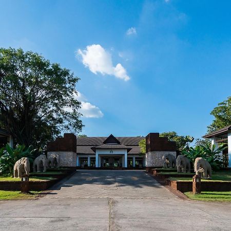 Tawa Ravadee Resort Prachinburi, A Member Of Worldhotels Distinctive Si Maha Phot Εξωτερικό φωτογραφία